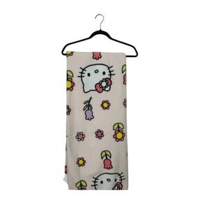 Sanrio Hello Kitty Pink Floral Blanket